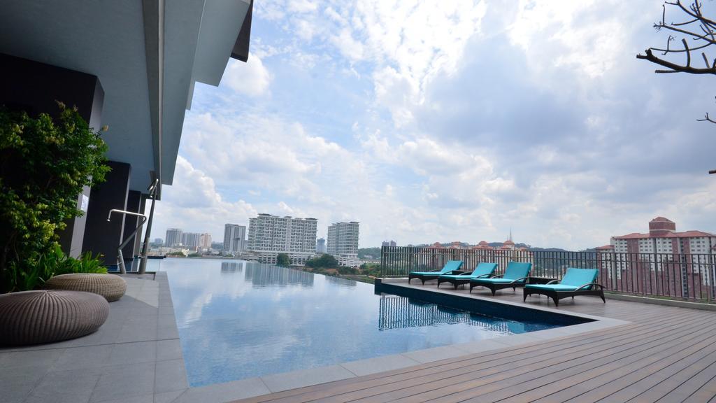Pine Cone @ Avantas Mid Valley Kuala Lumpur Exterior photo